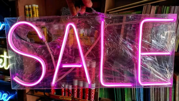 Custom Neon Name Sign - Personalized LED Neon Light for Wall Decor, Wedding Decor, Bedroom & Events - Dimmable Handcrafted Name Sign with Multiple Fonts & Colors (Customizable Text/Names)
